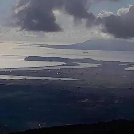 Deluxe Mistral ゲストハウス 4*