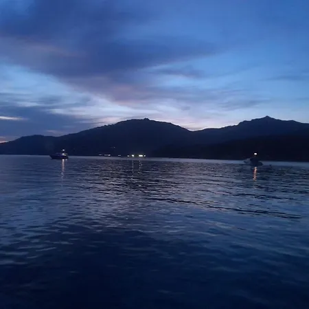 Πανσιόν Deluxe Mistral